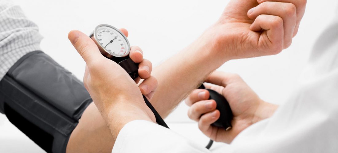 Υπέρταση: Οι τροφές που κάνουν καλό και όσα πρέπει να γνωρίζετε 