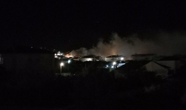 ΕΚΤΑΚΤΟ – Σέρρες – ΤΩΡΑ: Καίγεται το Δημοτικό Σχολείο Νέου Σουλίου (ΦΩΤΟΓΡΑΦΙΕΣ)