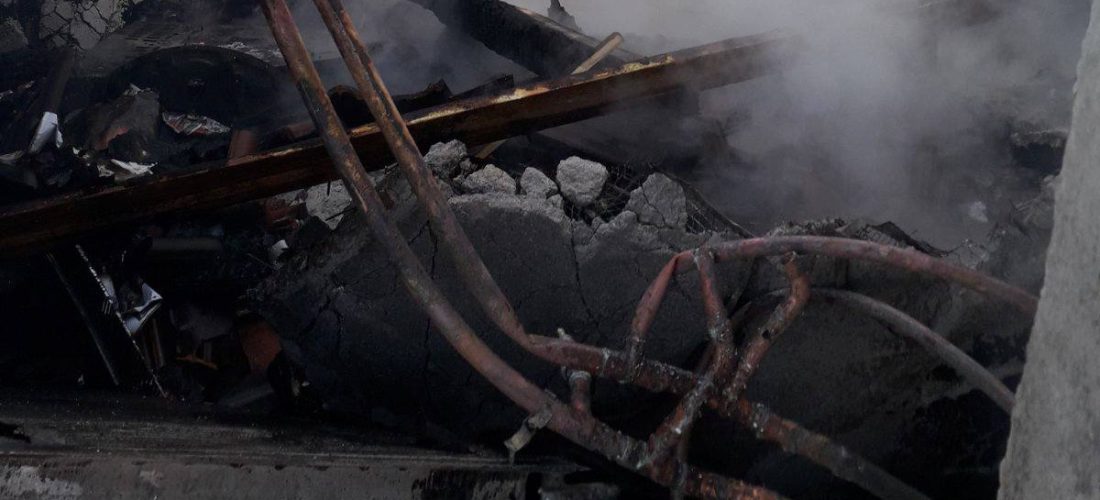 ΕΚΤΑΚΤΟ – Σέρρες: «Δυστυχώς η νέα χρονιά ξεκίνησε με πόνο… Ένας συνδημότης μας είδε μέσα σε λίγες ώρες το σπίτι του να γίνεται στάχτη. Έχασε τα πάντα» (ΦΩΤΟΓΡΑΦΙΕΣ) 