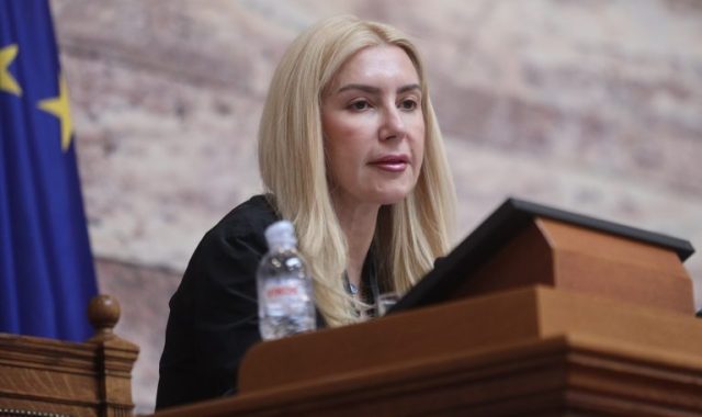 ΕΚΤΑΚΤΟ – Σέρρες: Φάρσα το τηλεφώνημα για βόμβα στο γραφείο της Φωτεινής Αραμπατζή