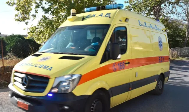 Σοβαρό εργατικό ατύχημα σε κρεοπωλείο: Χέρι εργαζομένου εγκλωβίστηκε σε μηχανή του κιμά