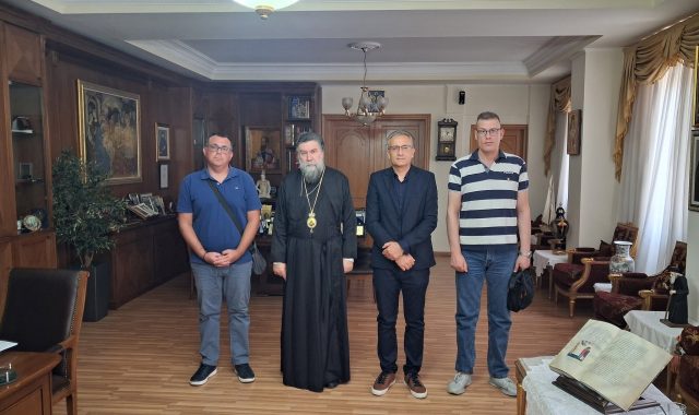 Σέρρες: Η Ένωση Στρατιωτικών Περιφερειακής Ενότητας Σερρών (Ε.Σ.ΠΕ.Ε.Σ.) πραγματοποίησε συνάντηση με τον Σεβασμιώτατο Μητροπολίτη Σερρών & Νιγρίτης – ΦΩΤΟ